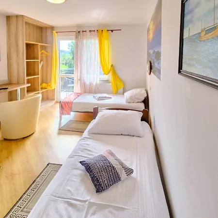 U Bulisa Homestay szállás